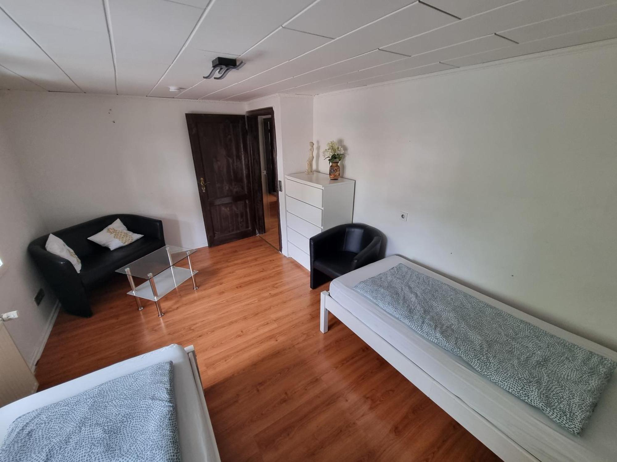 Ferienwohnung/Monteurwohnung Im Herzen Von Ahnatal Eksteriør bilde